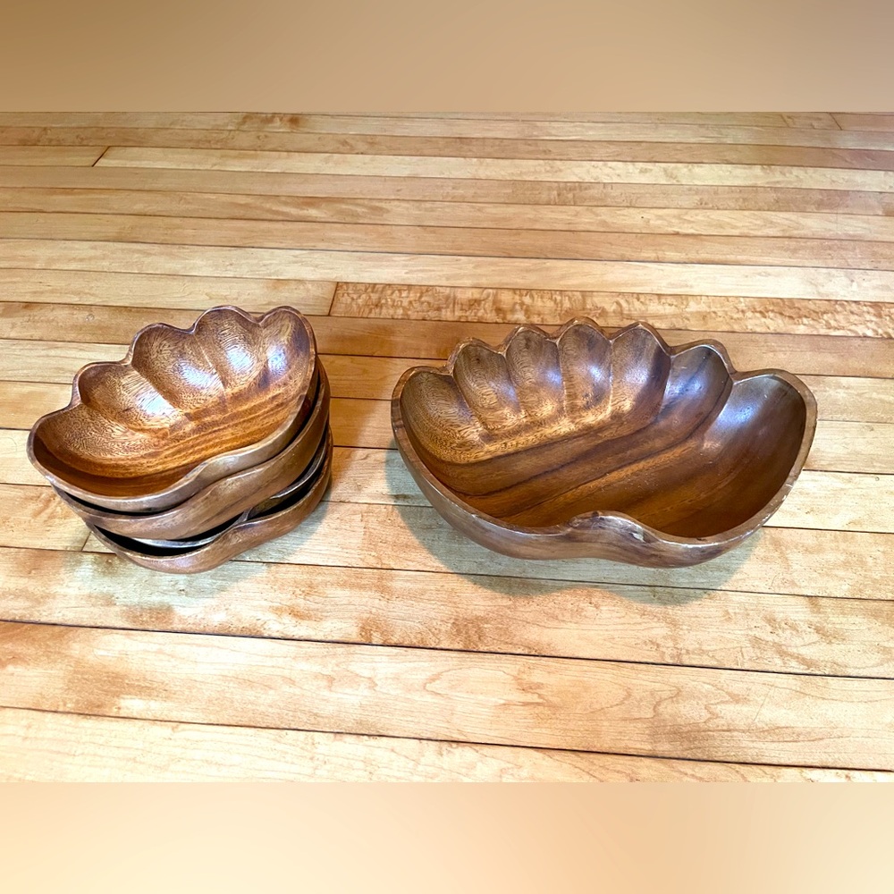 Vintage acacia wood tiki salad bowls